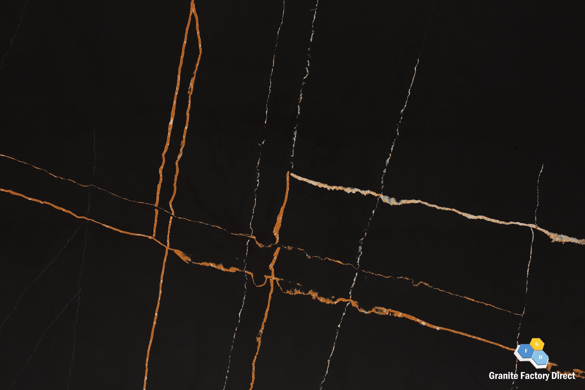 Calacatta Black Quartz GFD118 Countertop Prefab and Slab for sale